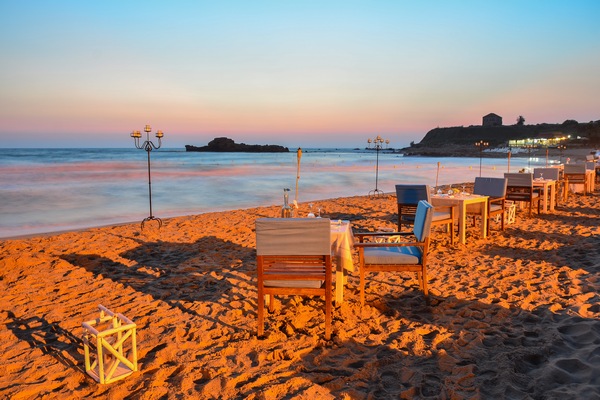 Romantic Beach Dinner at Edde Sands